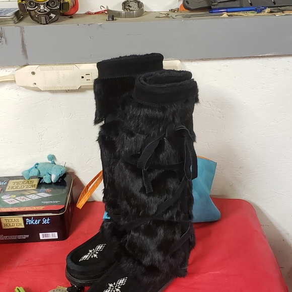 Manitoba mukluks - Picture 2 of 2